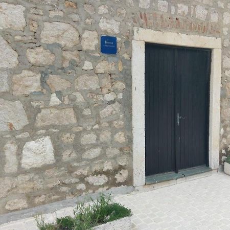 Appartement In Einem Dalmatischen Haus In Novigrad-Dalmatien Neben Zadar Novigrad  Kültér fotó