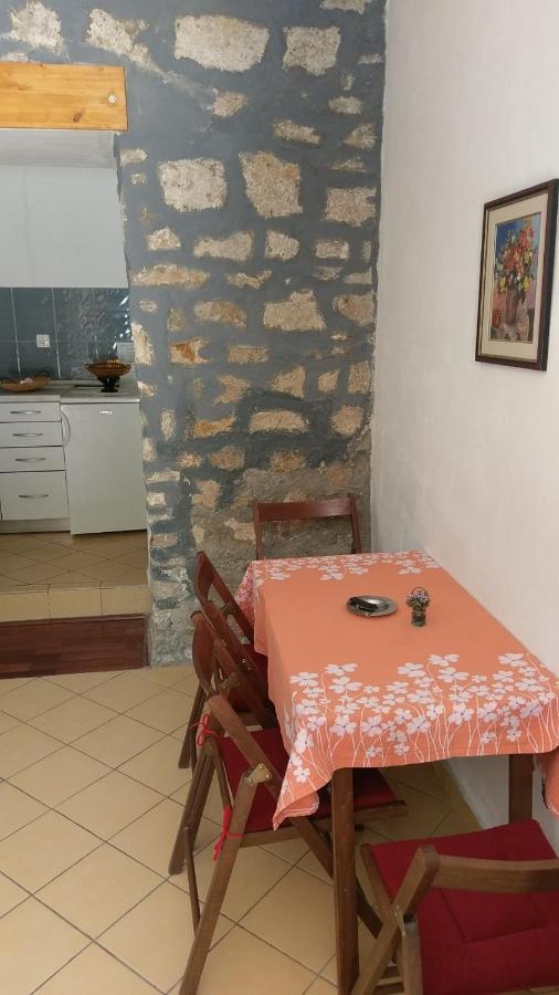 Appartement In Einem Dalmatischen Haus In Novigrad-Dalmatien Neben Zadar Novigrad  Kültér fotó